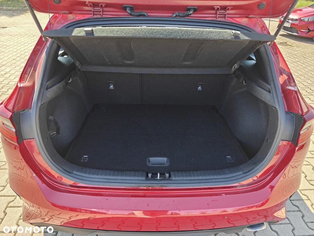 Kia Ceed 1.0 T-GDI M - 10