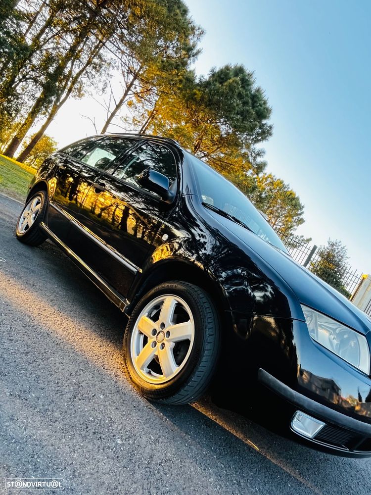 Skoda Fabia Break 1.4 Style AC+CB+ABS - 18