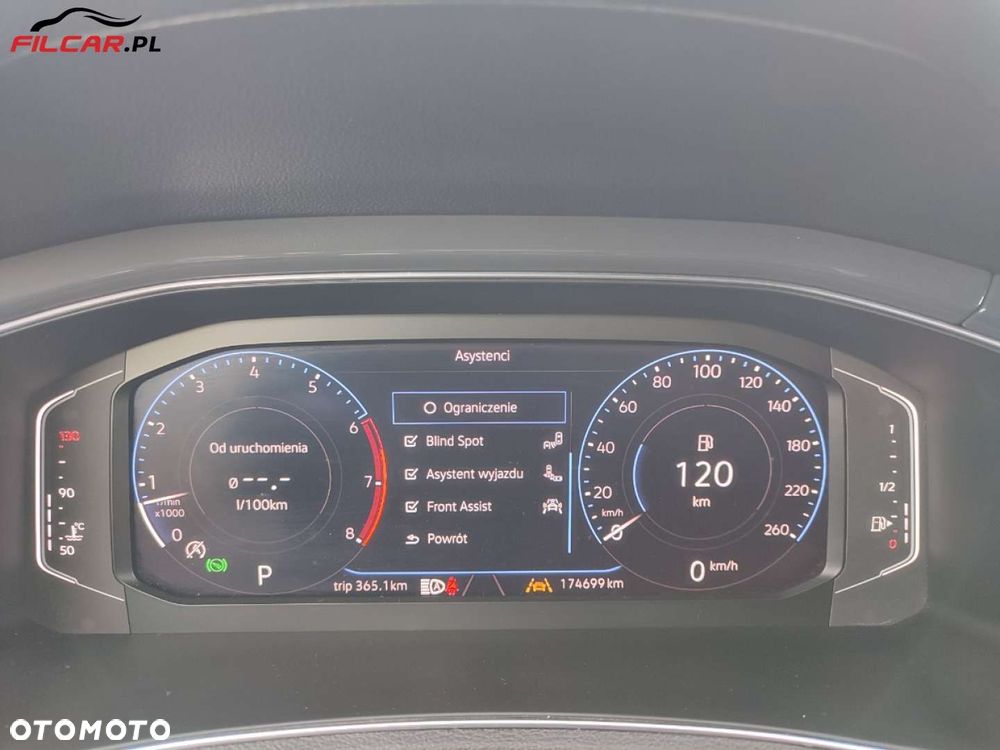 Volkswagen T-Roc - 15