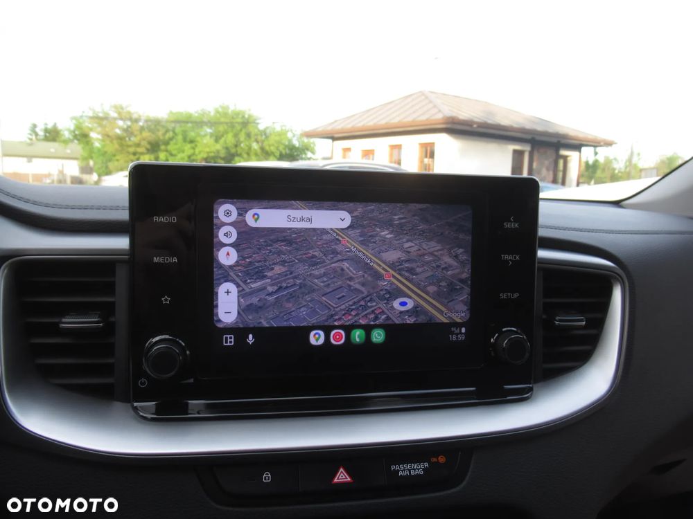Kia Ceed 1.5 T-GDI M - 24