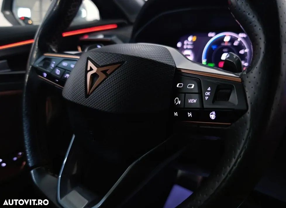 Cupra Formentor 1.4 e-Hybrid DSG - 8