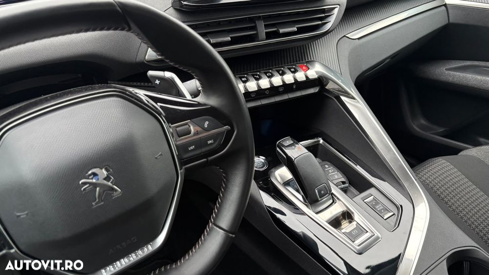 Peugeot 5008 - 25