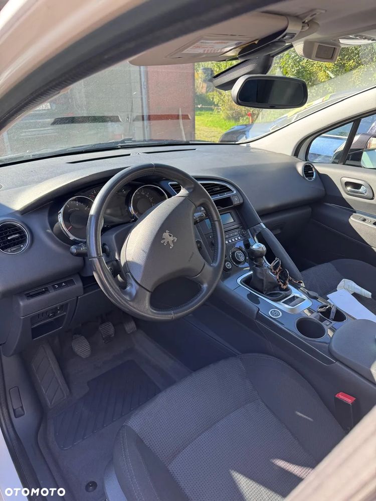 Peugeot 3008 1.6 THP Active - 6