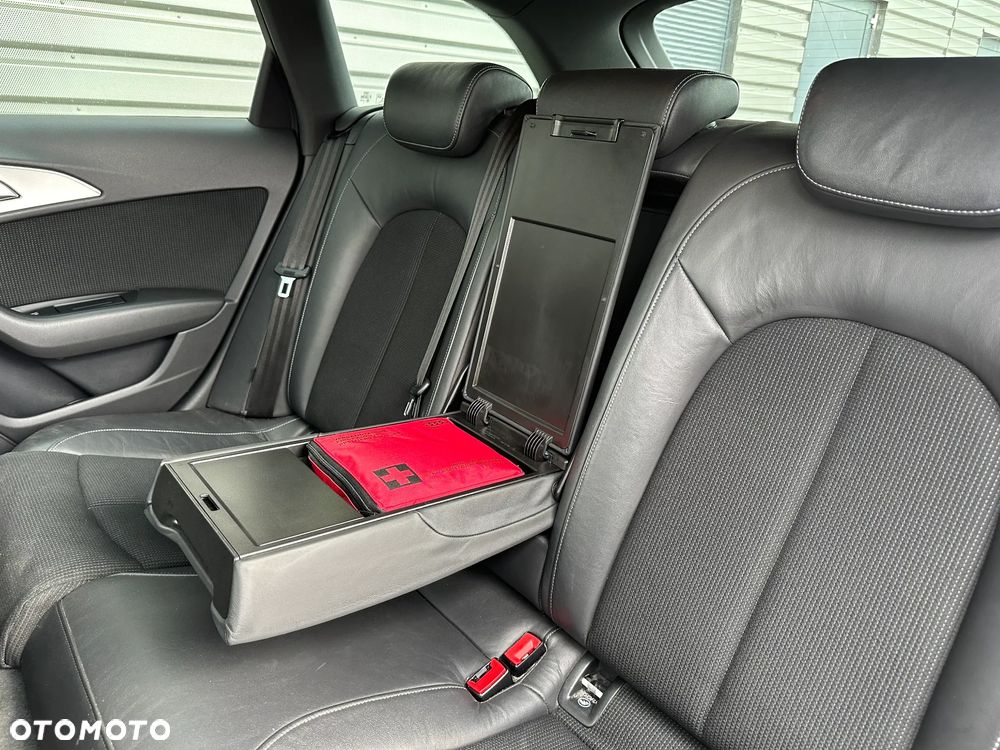 Audi A6 Avant 2.0 TDI Ultra DPF S tronic - 25