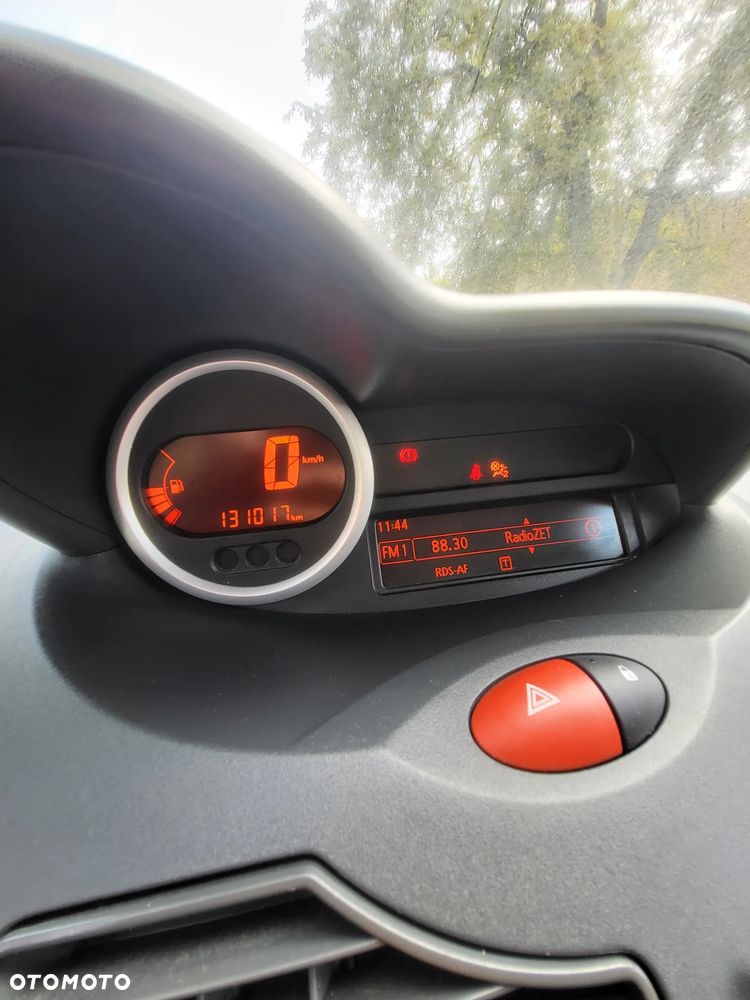 Renault Twingo 1.2 16V Wind Euro5 - 13
