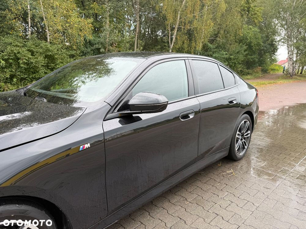 BMW Seria 5 520d xDrive mHEV - 2