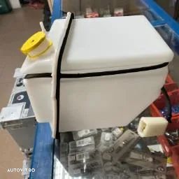 PIESE NISSAN ATLEON- CABSTAR BARA FAR SEMNALIZATOR RENAULT MAXTY - 12