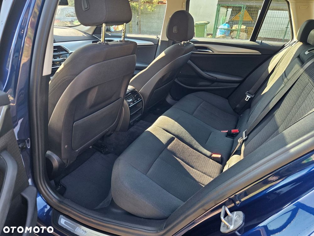 BMW Seria 5 - 10