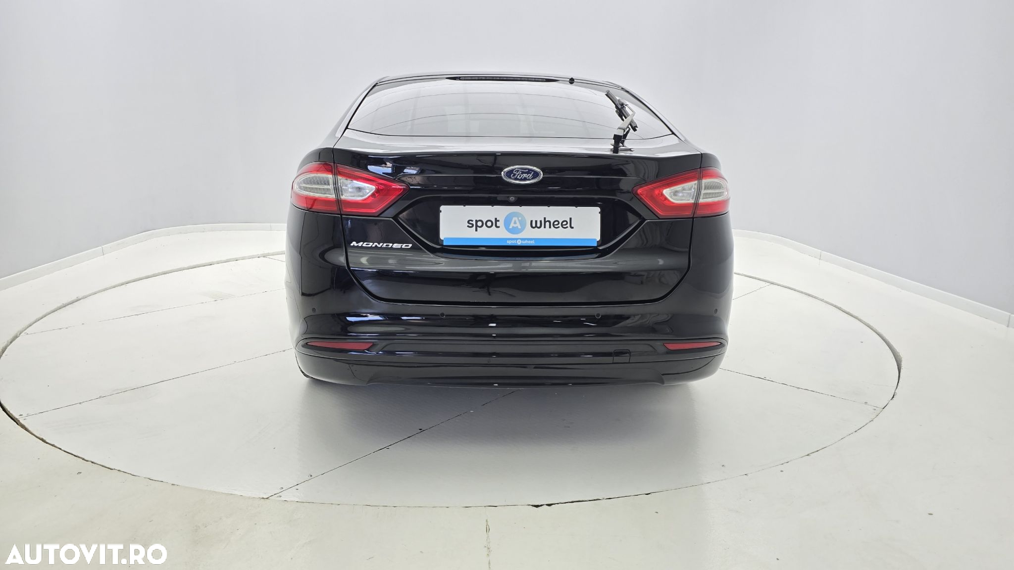 Ford Mondeo - 7