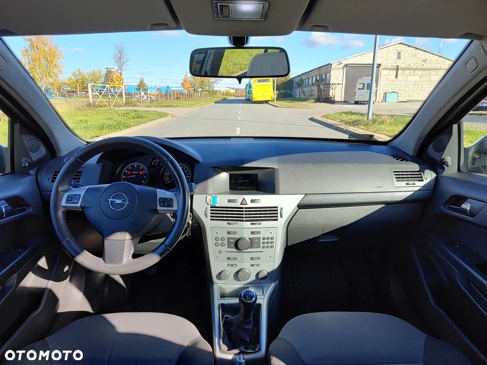 Opel Astra III 1.4 Enjoy - 14