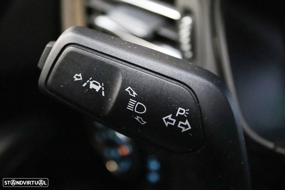 Ford Focus SW 1.0 EcoBoost MHEV ST-Line X Aut. - 16