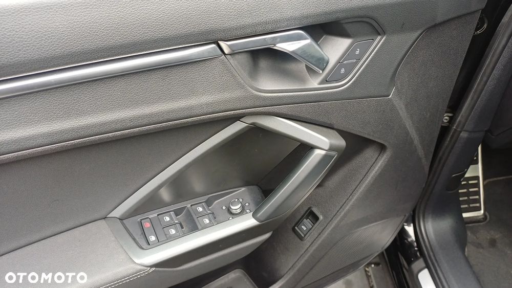 Audi Q3 Sportback 35 TDI S tronic S line - 19