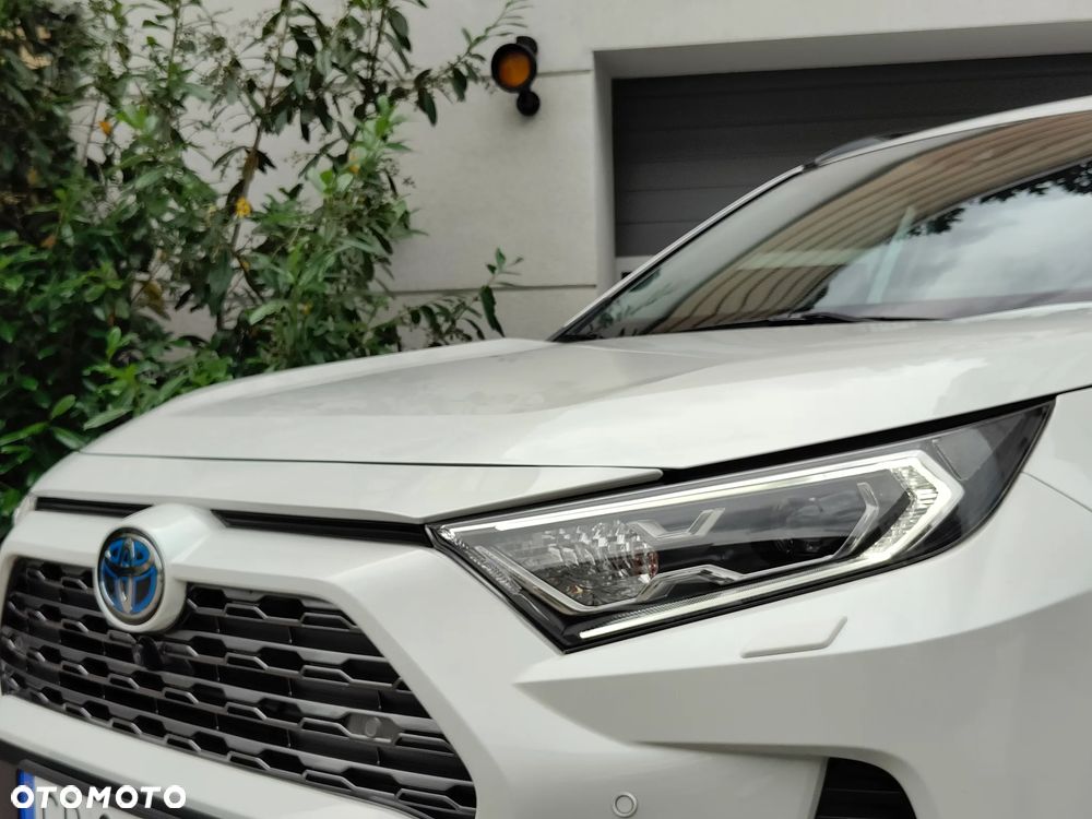 Toyota RAV4 - 4