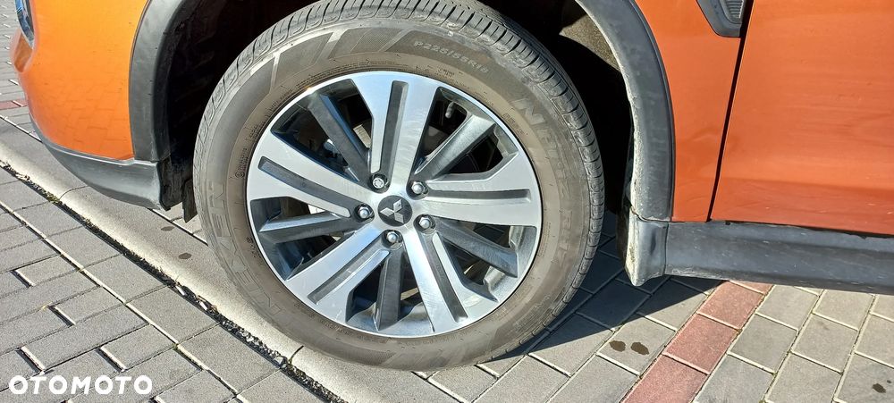 Mitsubishi Outlander - 5