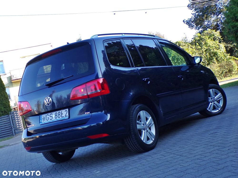 Volkswagen Touran 1.6 TDI DPF BlueMotion Technology MATCH - 2