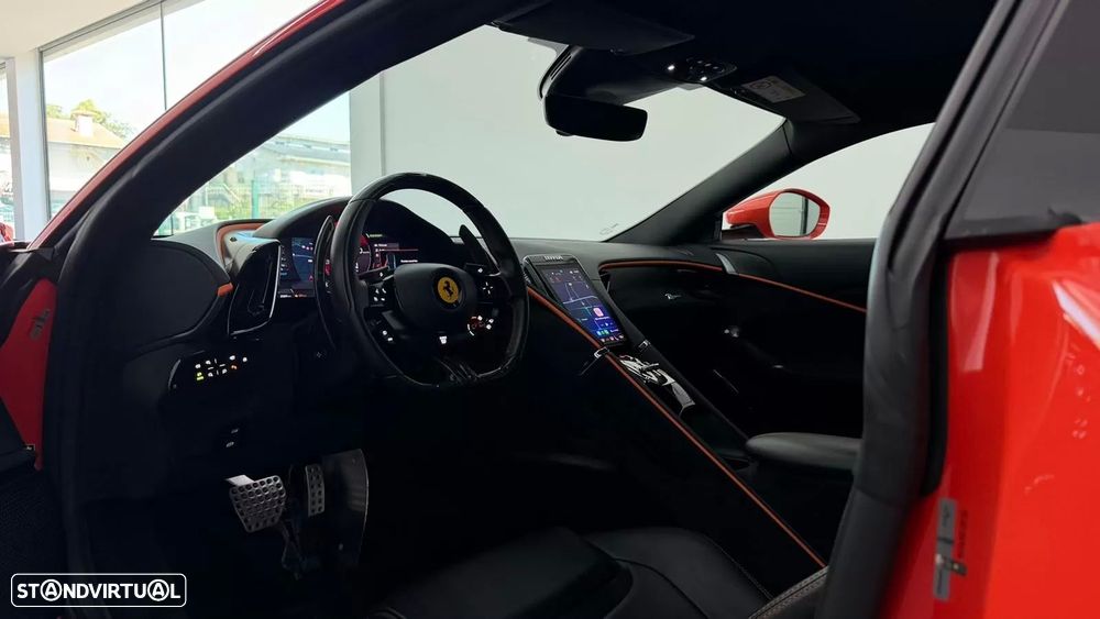 Ferrari Roma 3.9 Twin-Turbo V8 - 23