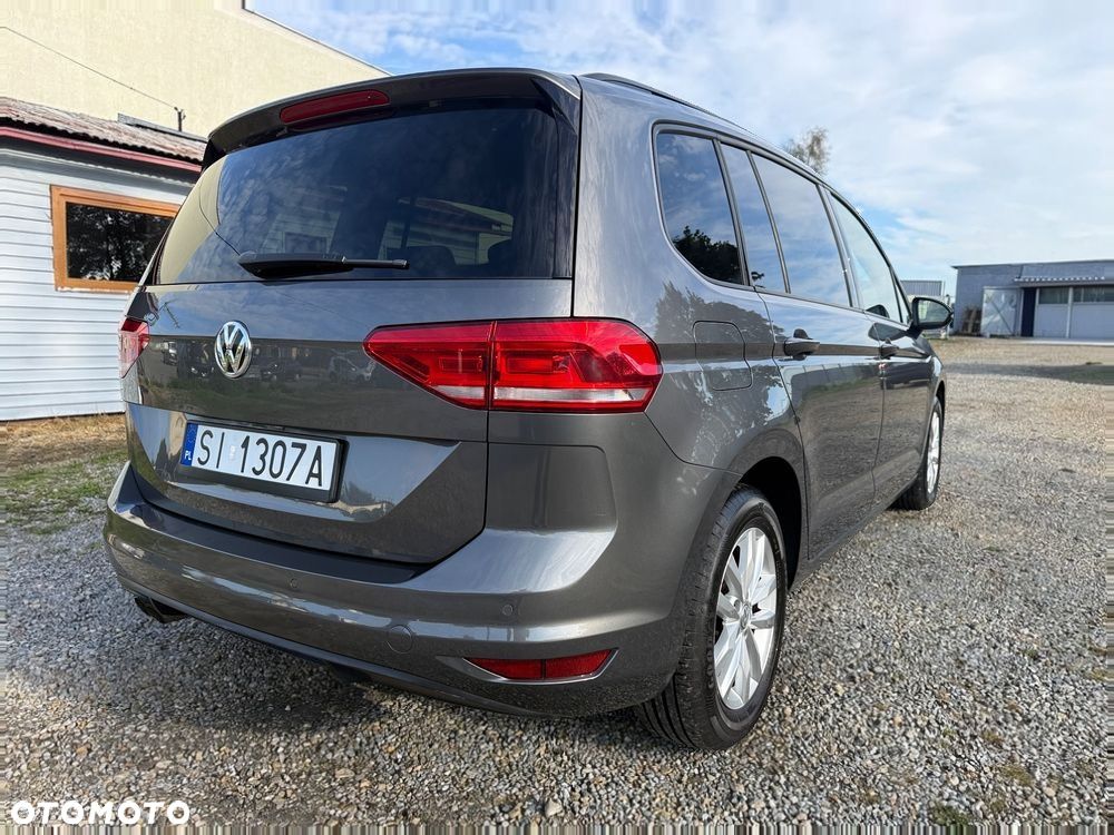 Volkswagen Touran 1.4 TSI (BlueMotion Technology) DSG Comfortline - 8