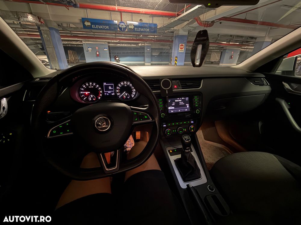 Skoda Octavia - 9