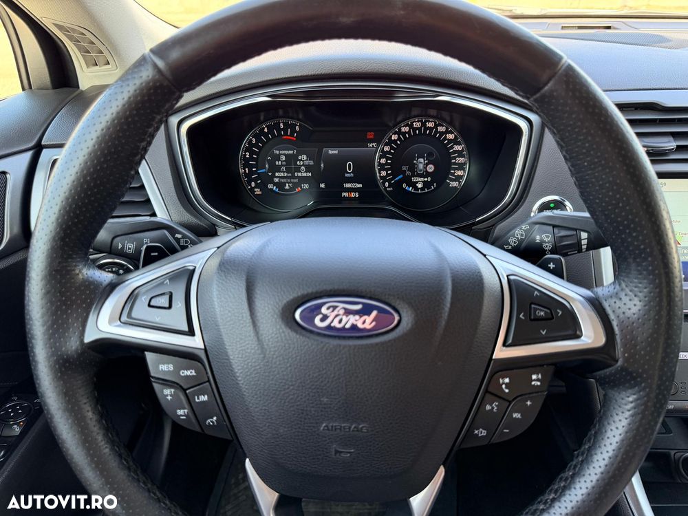 Ford Mondeo 2.0 TDCI PowerShift ST Line High - 11