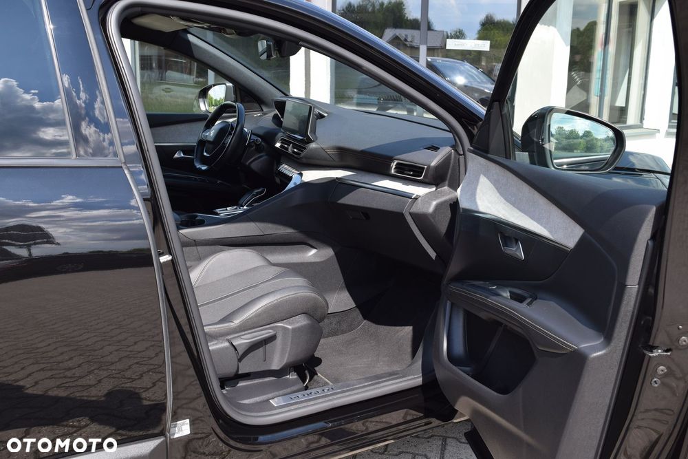 Peugeot 3008 1.6 PureTech HYbrid GT S&S EAT8 - 21
