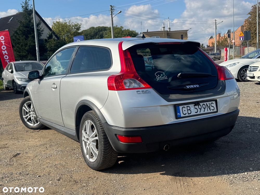Volvo C30 2.0 Kinetic - 12