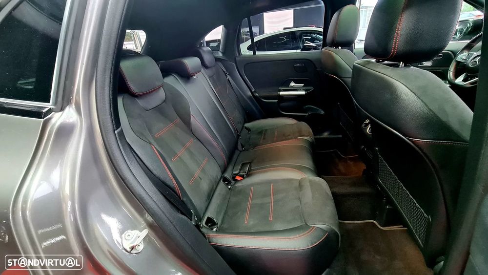 Mercedes-Benz GLA 200 d AMG Line - 21