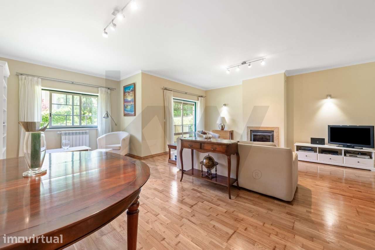 Apartamento T4 com Varanda, Arrumo e Garagem para 3 Carros - Quinta da - Grande imagem: 4/25