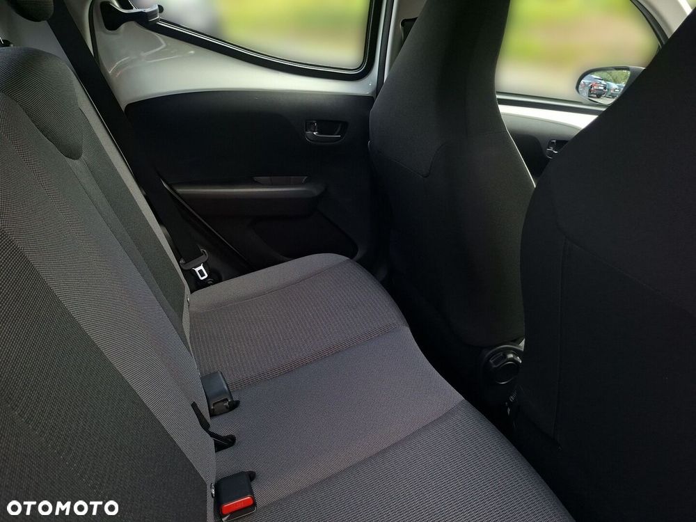 Toyota Aygo - 10