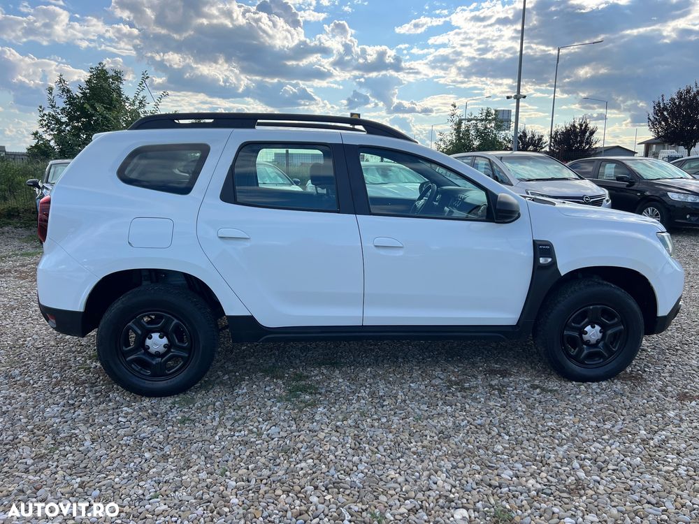 Dacia Duster 1.6 SCe 4WD Essential - 13