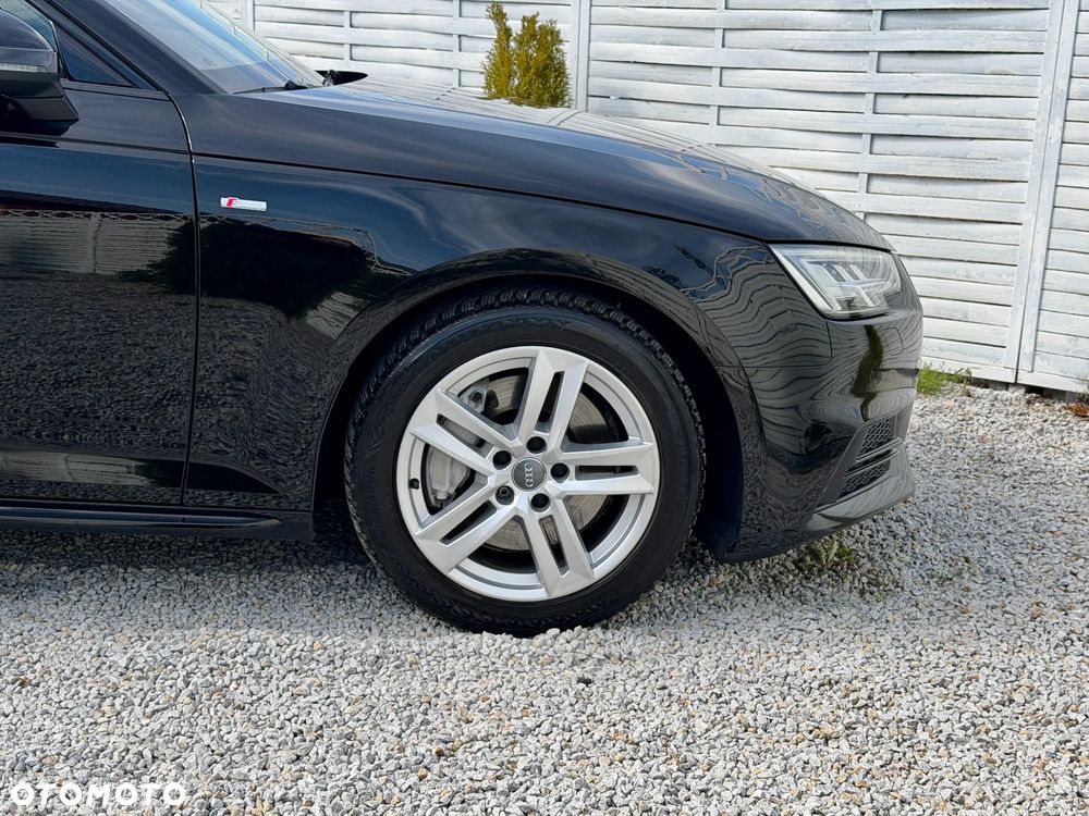 Audi A4 Avant 3.0 TDI quattro tiptronic sport - 32