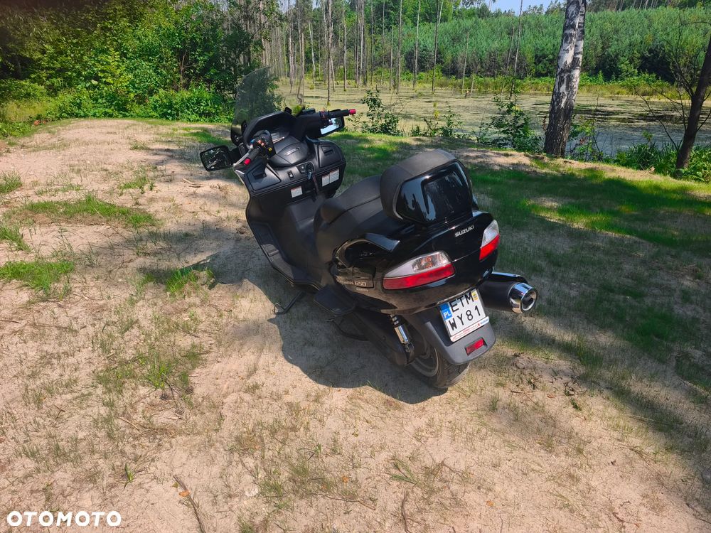 Suzuki Burgman - 6