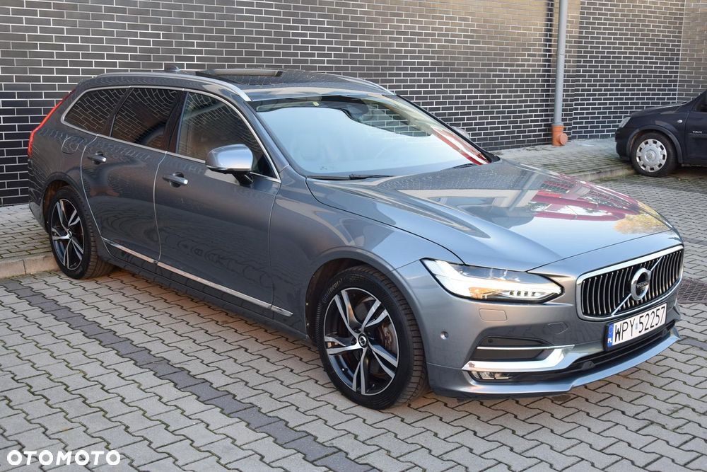 Volvo V90 D5 AWD Geartronic Inscription - 34