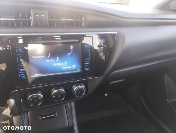 Toyota Corolla 1.6 Comfort - 3