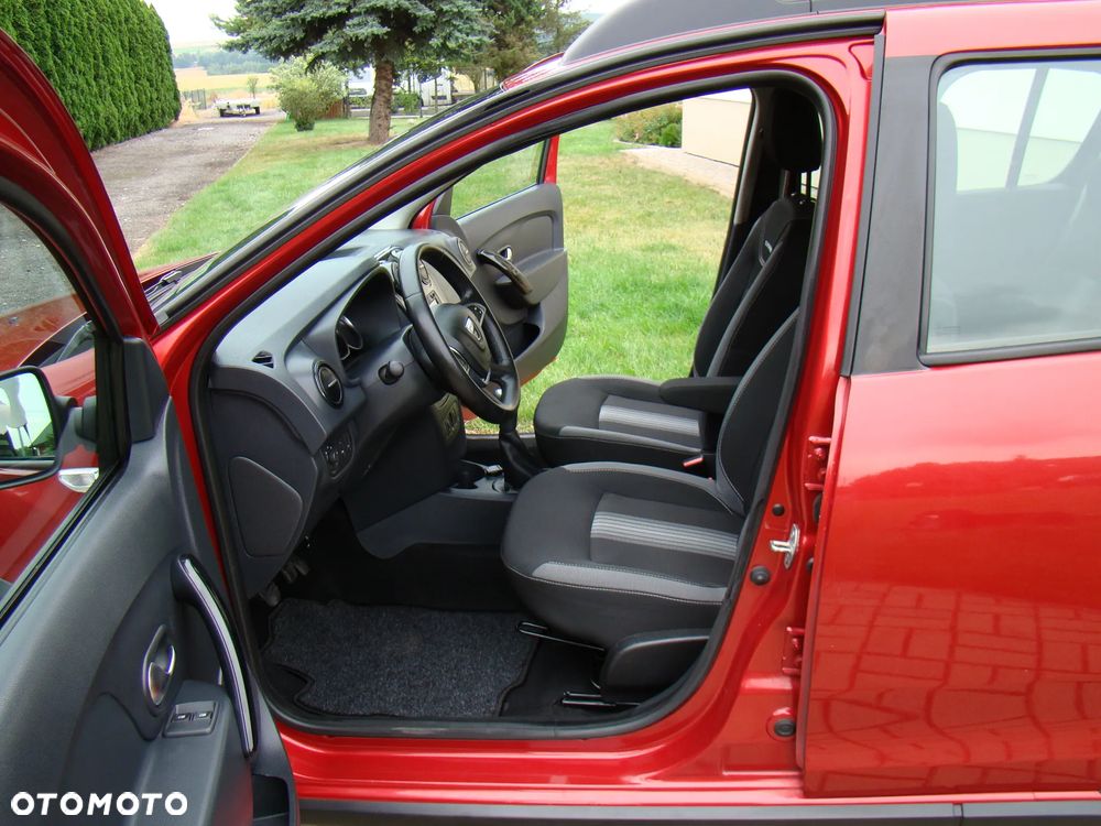 Dacia Sandero Stepway 0.9 TCe Laureate S&S EU6 - 27