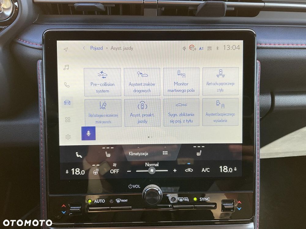 Lexus LBX 1.5 Hybrid Emotion - 26