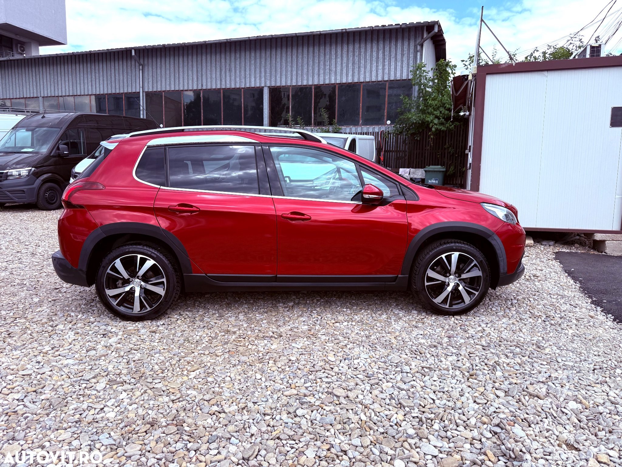 Peugeot 2008 1.2 PureTech Turbo EAT6 S&S Allure - 13