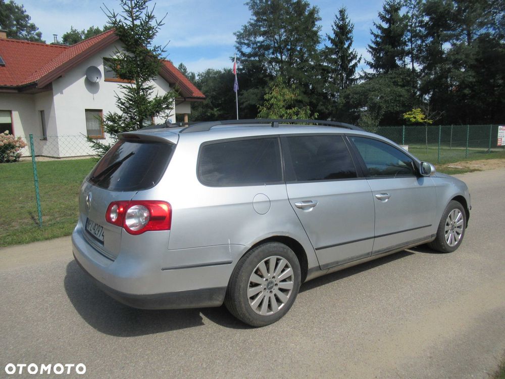 Volkswagen Passat - 5