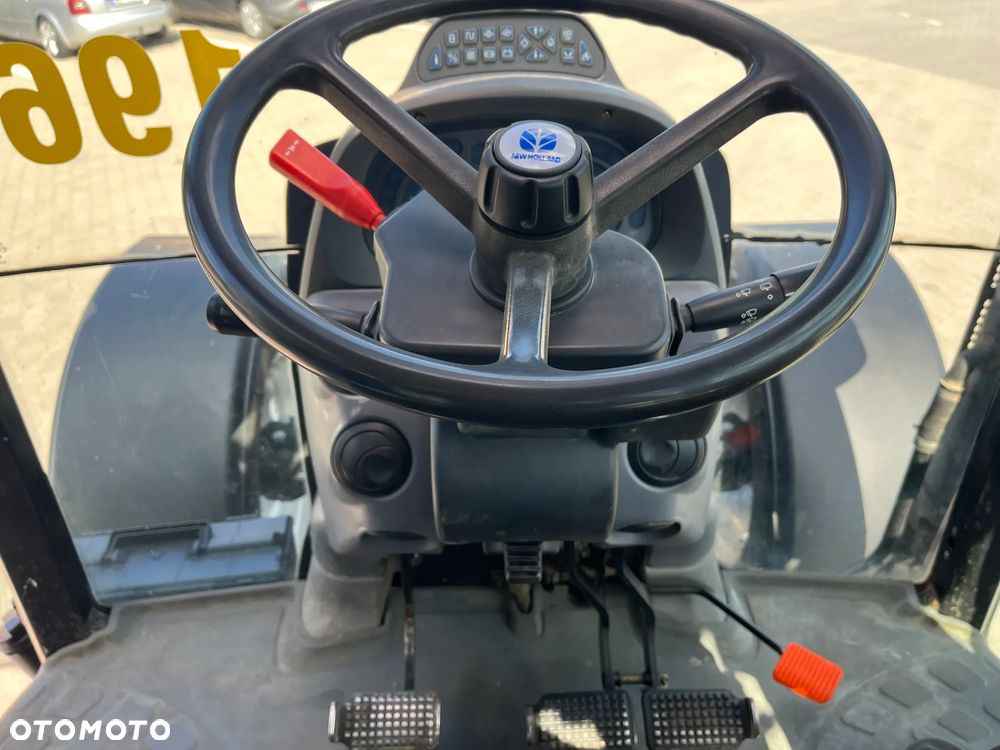 New Holland TS 110A - 18