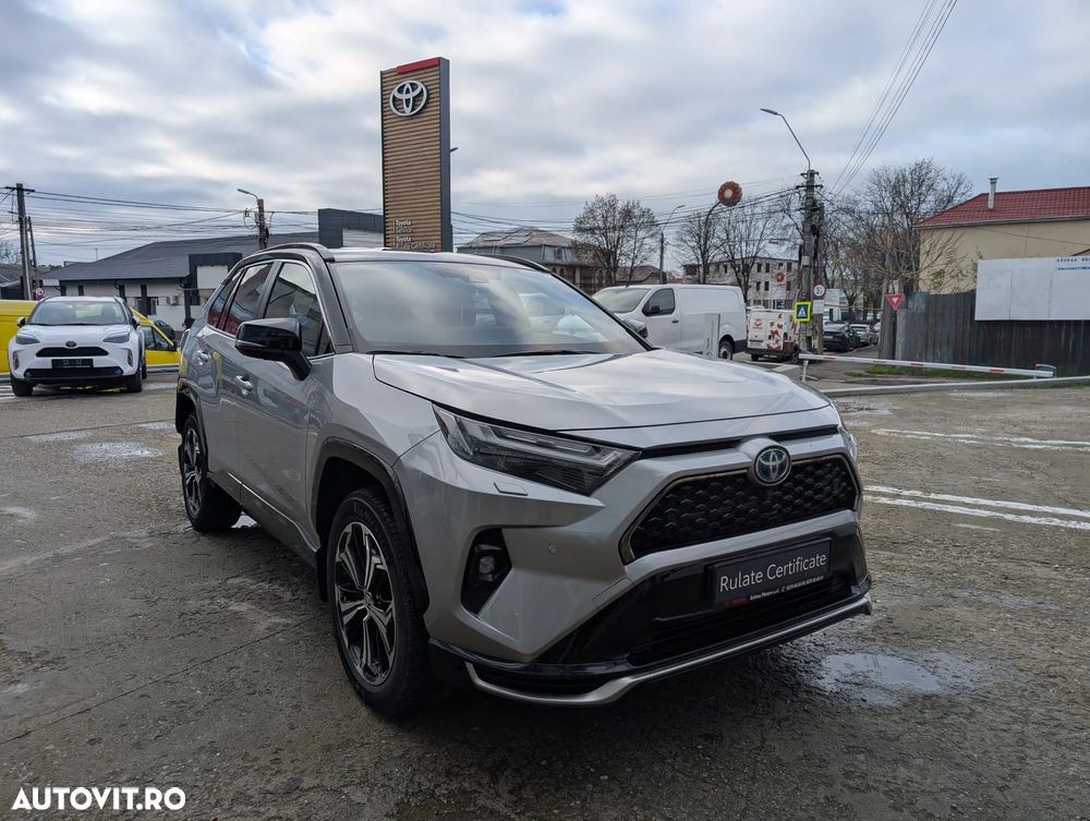 Toyota RAV4 2.5 PHEV VVT-iE 4x4 Style Bi-Tone - 1
