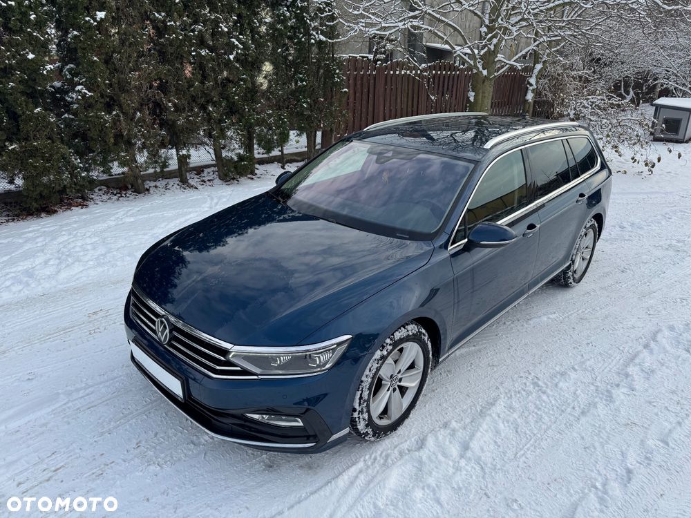 Volkswagen Passat Variant 2.0 TDI EVO Elegance DSG - 4