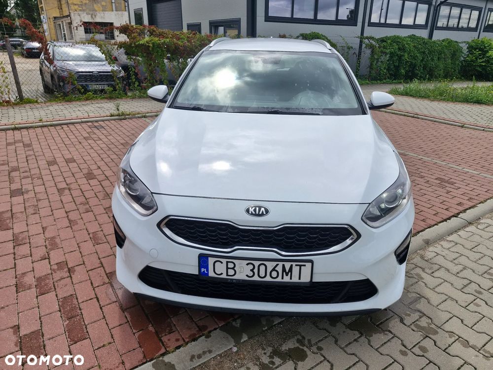 Kia Ceed 1.6 CRDi mHEV M