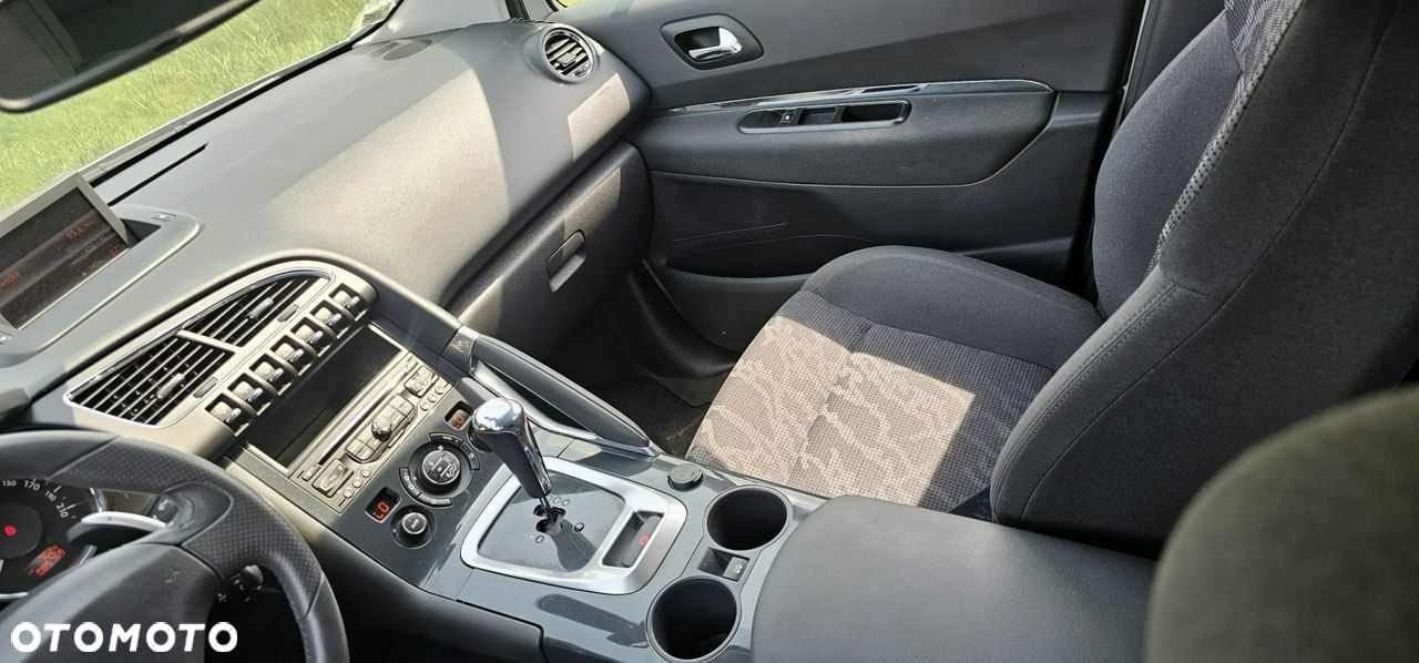 Peugeot 3008 - 23