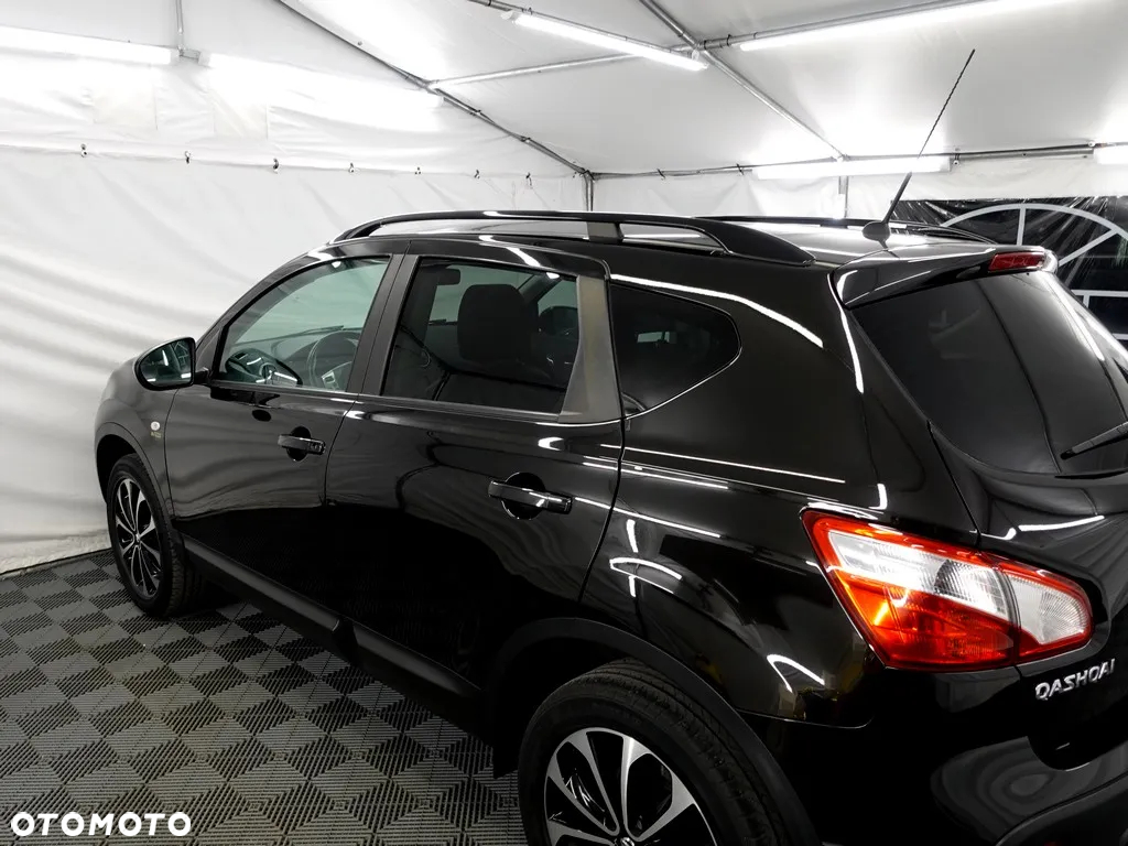 Nissan Qashqai 2.0 I-Way CVT - 29