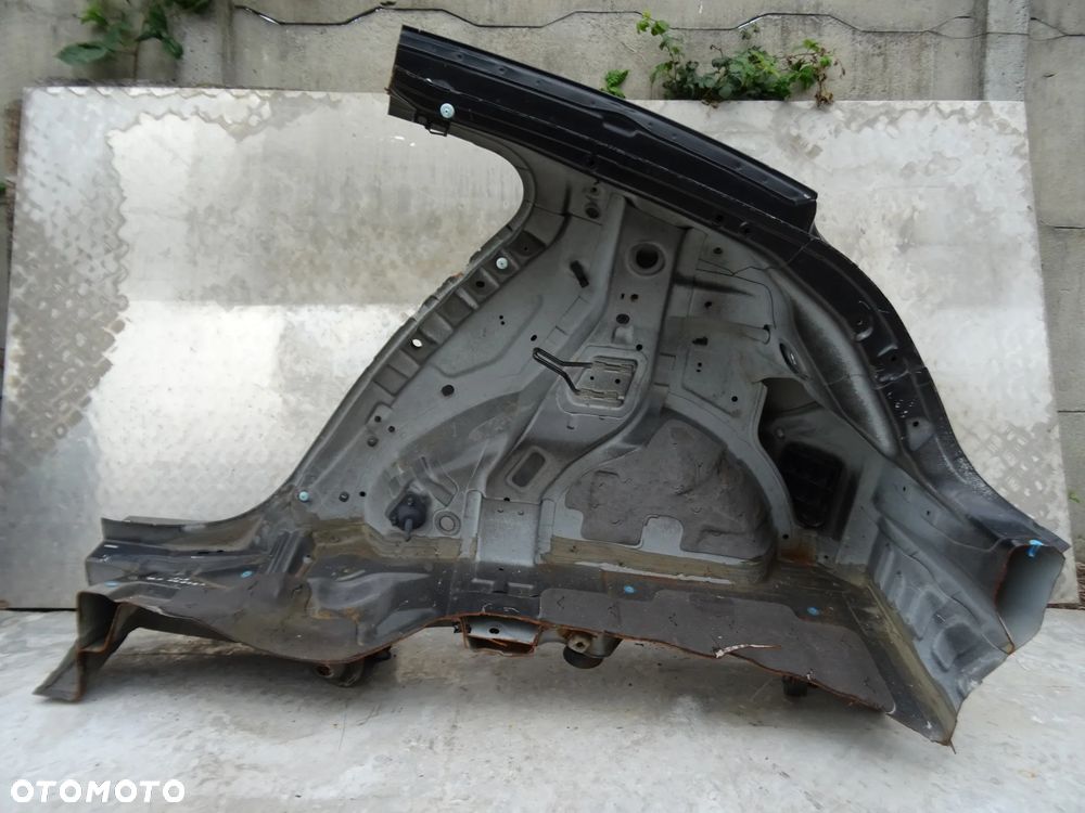 ĆWIARTKA BŁOTNIK PRAWY TYŁ HYUNDAI VELOSTER NR158 - 10