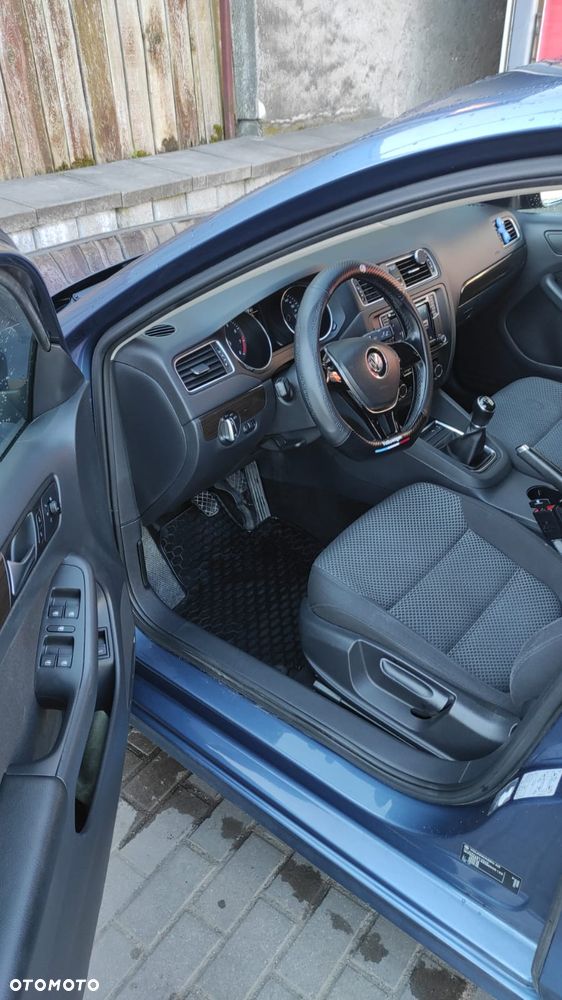 Volkswagen Jetta 1.2 TSI BMT Comfortline - 8