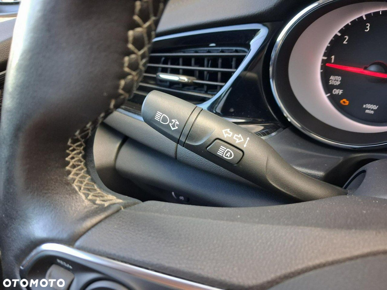 Opel Insignia - 19