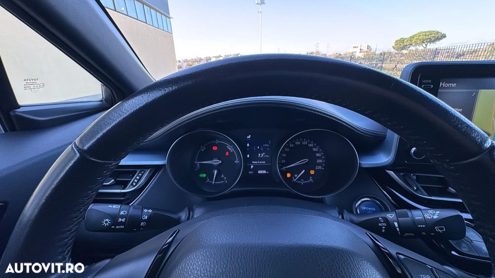 Toyota C-HR 2.0 HSD 184 CP 4x2 CVT C-ult Style - 13