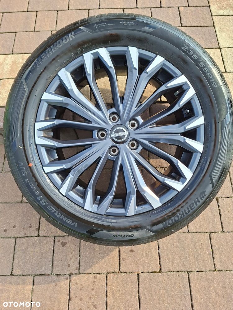 Kpl oryginalnych felg z oponą do Nissan - 4