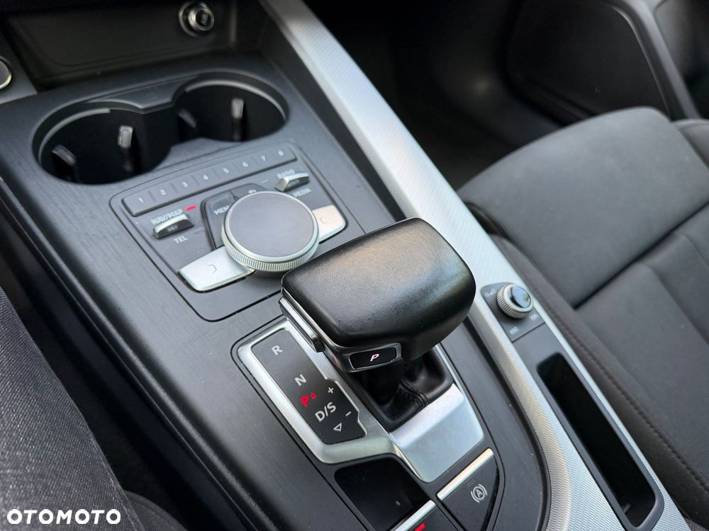 Audi A4 Avant 2.0 TDI S tronic sport - 23