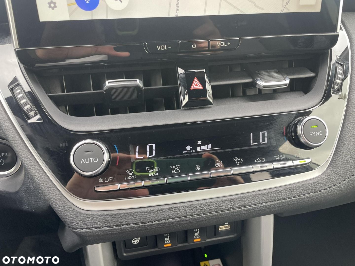 Toyota Corolla Cross - 29